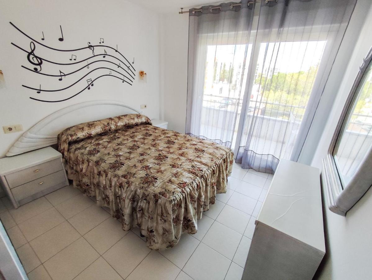 Apartamentos Colibri カンブリルス エクステリア 写真
