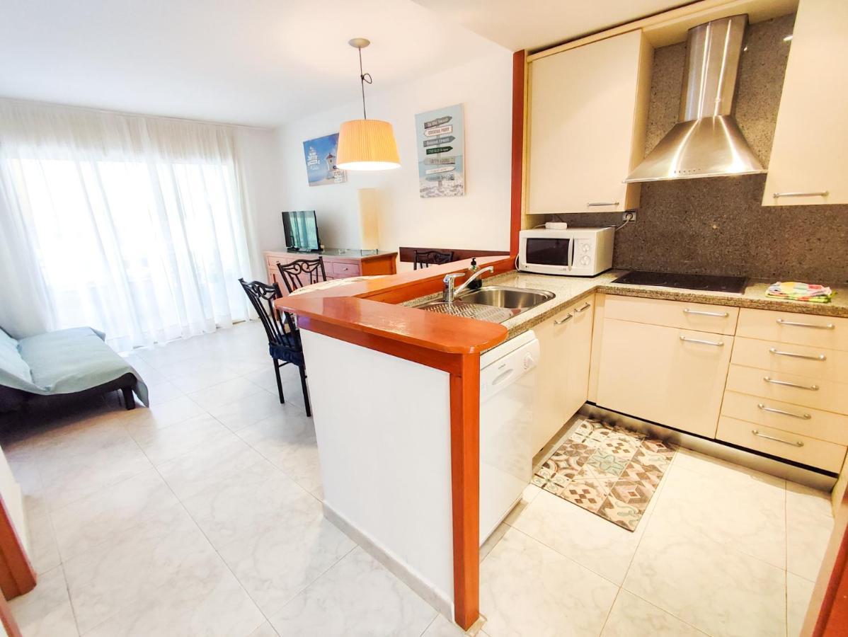 Apartamentos Colibri カンブリルス エクステリア 写真