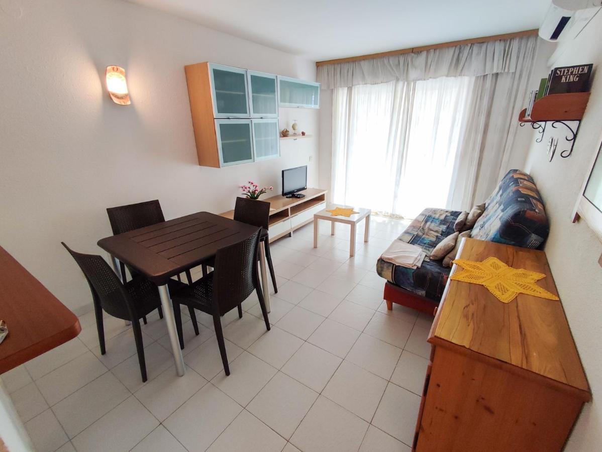 Apartamentos Colibri カンブリルス エクステリア 写真