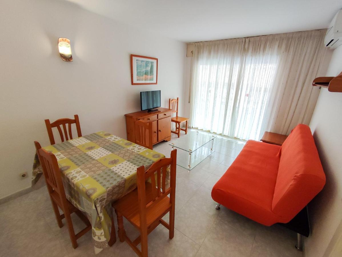 Apartamentos Colibri カンブリルス エクステリア 写真