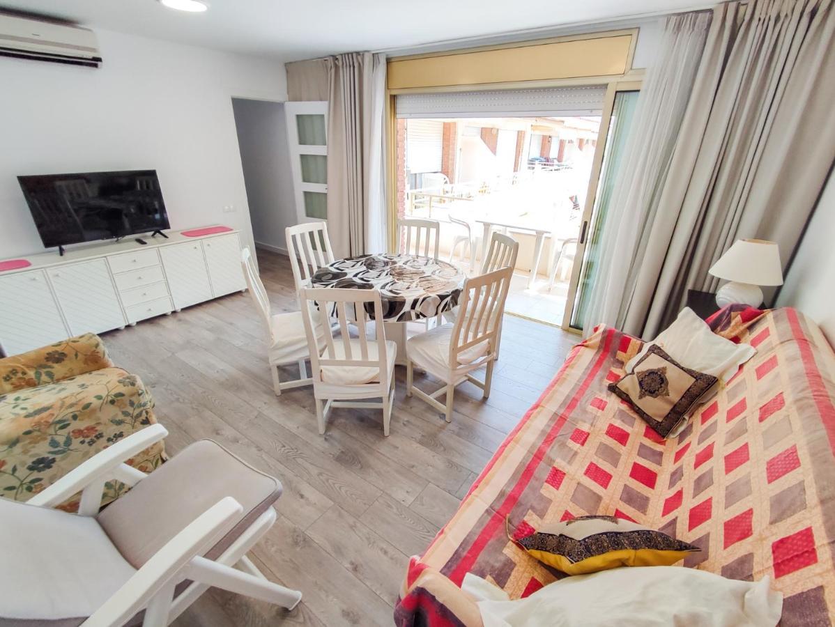 Apartamentos Colibri カンブリルス エクステリア 写真