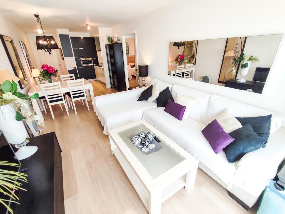 Apartamentos Colibri カンブリルス エクステリア 写真