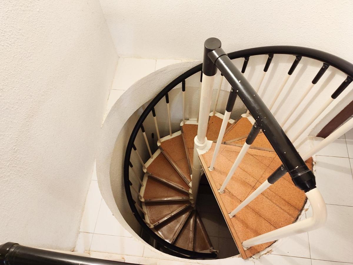 Apartamentos Colibri カンブリルス エクステリア 写真