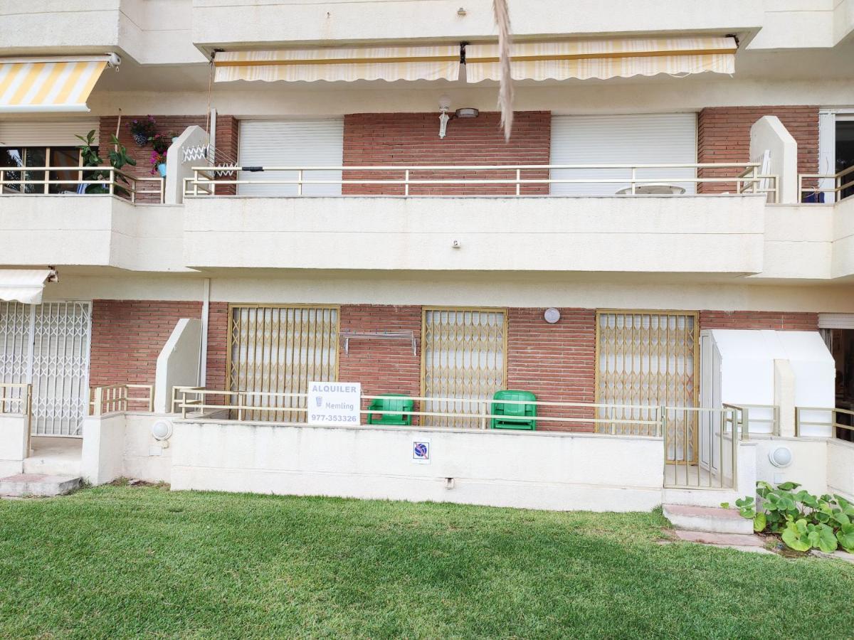 Apartamentos Colibri カンブリルス エクステリア 写真